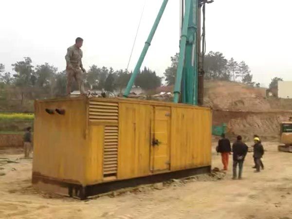吉首如何判断水冷式机油散热器密封件是否需要更换？